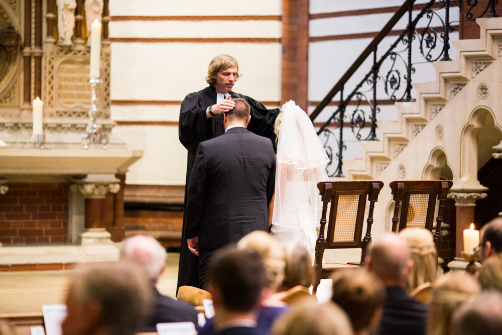 Hochzeitsfotograf in der St. Gertrud-Kirche in Barmbek und Hotel Hafen Hamburg